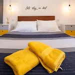 Ferienhaus 13, Mustard Vittoriosa