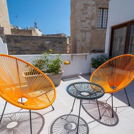 13, Mustard בירגו