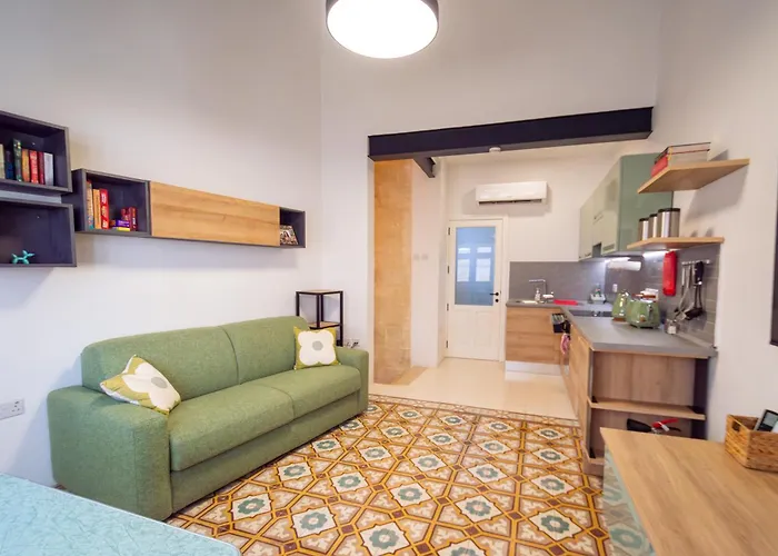 13, Mustard Tatil Evi